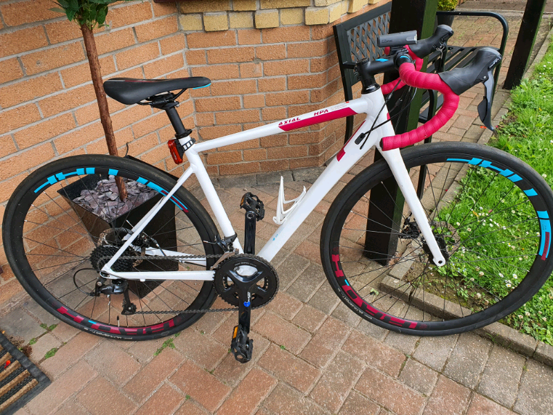 cube axial 2019